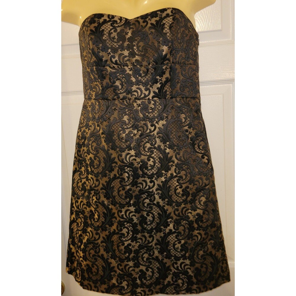 Ann Taylor Loft Size 8 Black and Metallic Gold Jacquard Print Strapless NWT